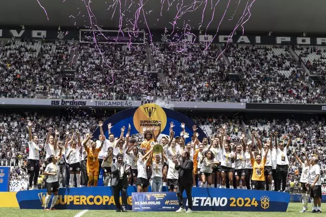 Corinthians Derrota Cruzeiro E Conquista Tri Da Supercopa Feminina